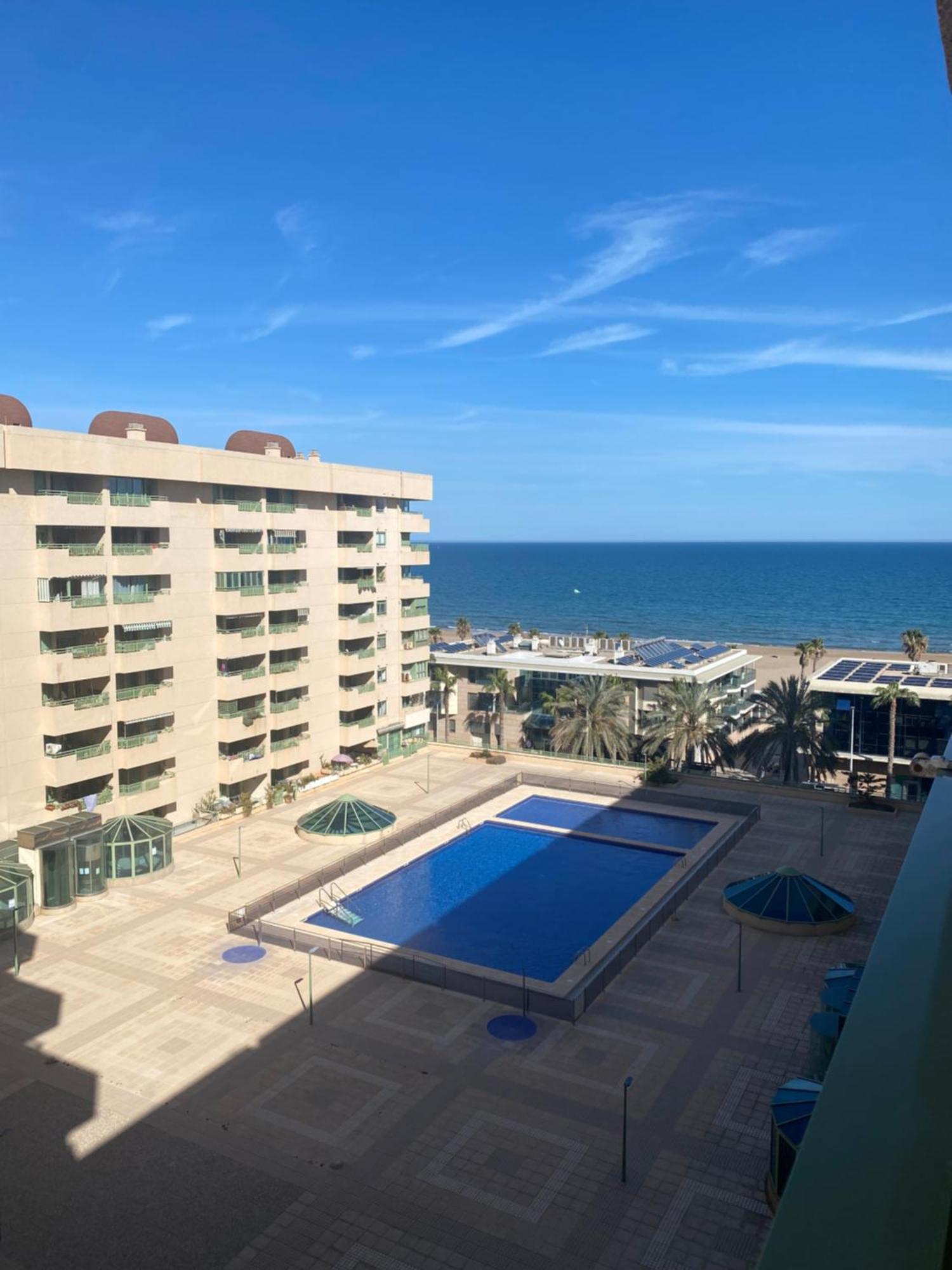 Apartamento Frente Al Mar En Playa Patacona Valencia Exterior foto